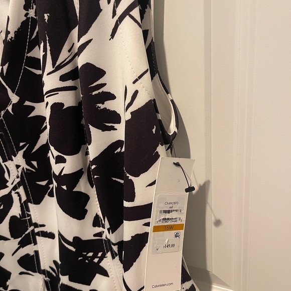 Calvin Klein Black and White Floral Dress - Picture 2 of 6